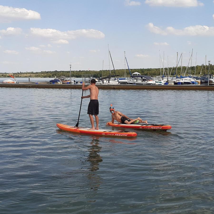 Lagrette Ferienwohnung Am Hainer See Neukieritzsch Esterno foto